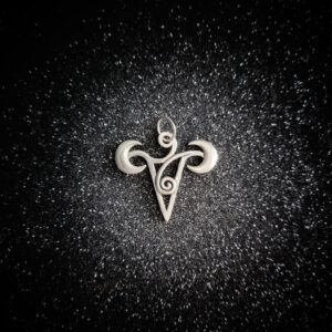 Útero e Ovários Lunares - pingente